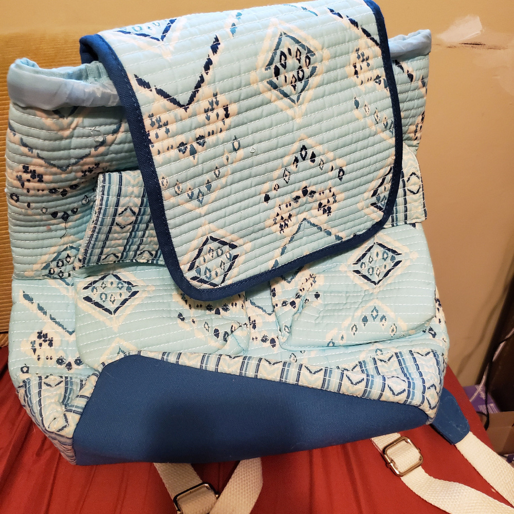 Textured Cloth Backpack - Picture 2 of 3